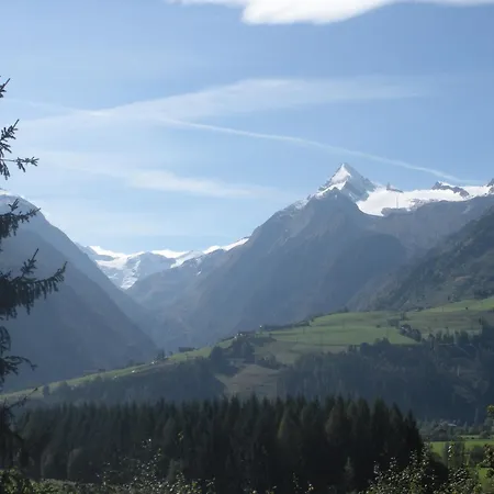 In Near Zell Am Area, Cleaning Included *