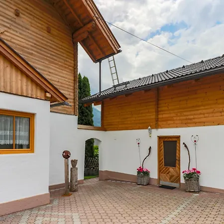 In Near Zell Am Area, Cleaning Included Piesendorf